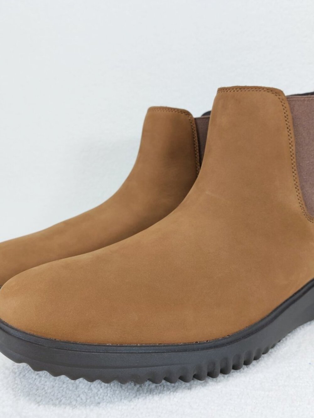 Cole Haan Grand+ Dress Chelsea Boots Men’s 11, Suede Leather Shoes Light Brown